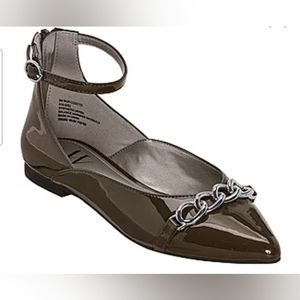 Worthington Womens Cozette Pointed Toe Ballet Flats Shoe, Size 7.5, Color Olive